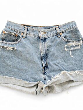 Levi’s 550 Distressed Denim Shorts Size L – High Rise Relaxed Fit Cutoff